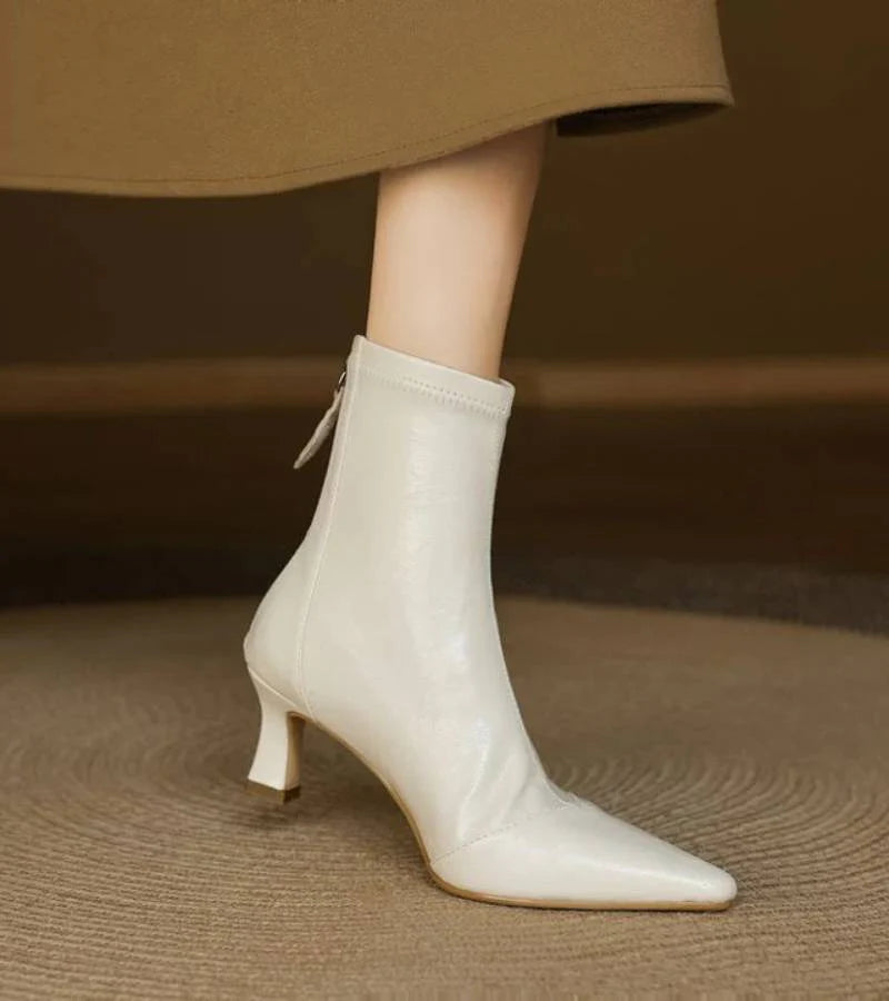 Auviero™ | Bottines en cuir à talon élégant