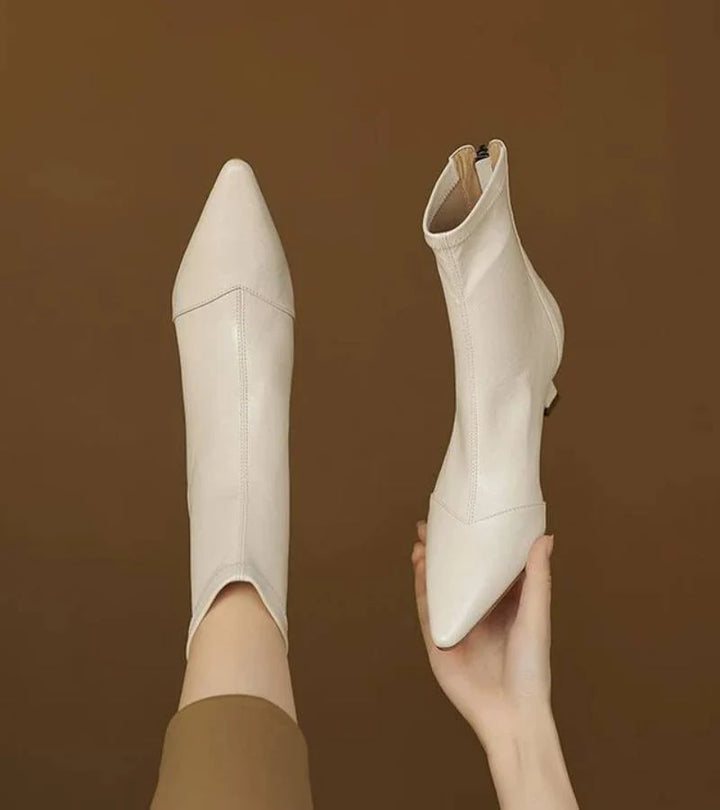 Auviero™ | Bottines en cuir à talon élégant