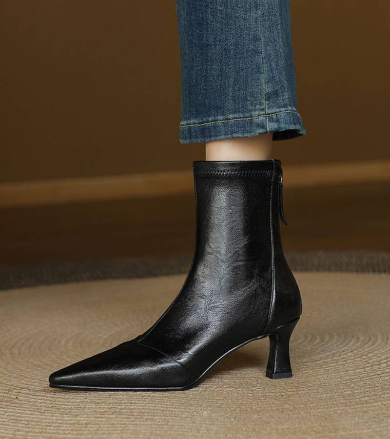 Auviero™ | Bottines en cuir à talon élégant