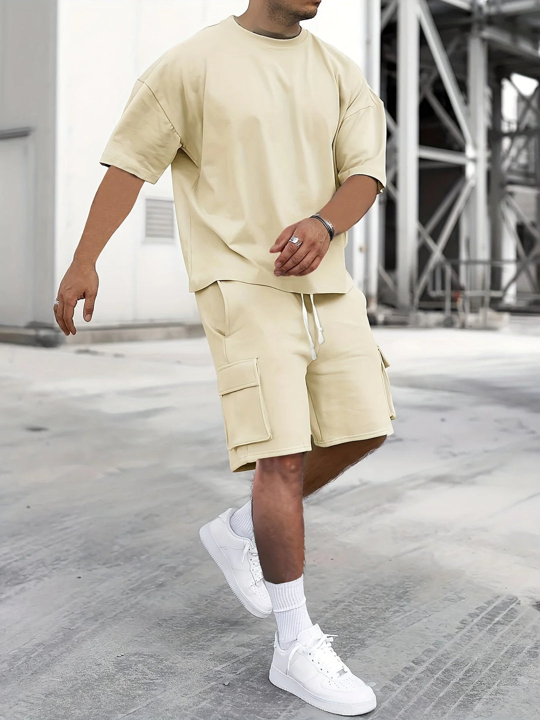 Ensemble T-shirt Décontracté et Pantalons Cargo pour Hommes