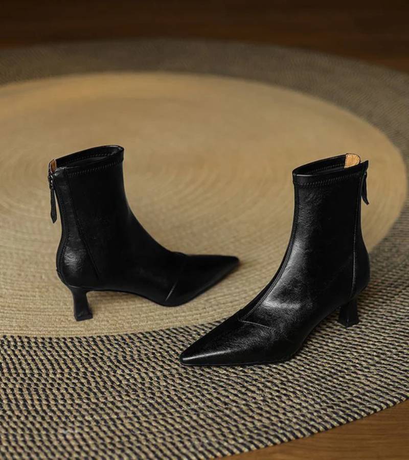Auviero™ | Bottines en cuir à talon élégant