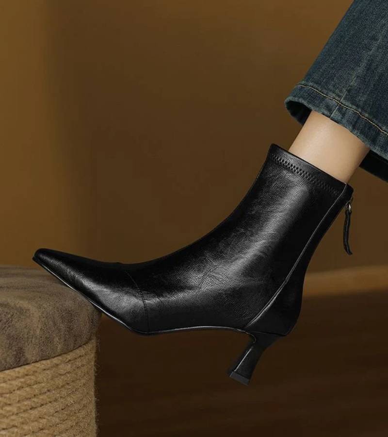 Auviero™ | Bottines en cuir à talon élégant