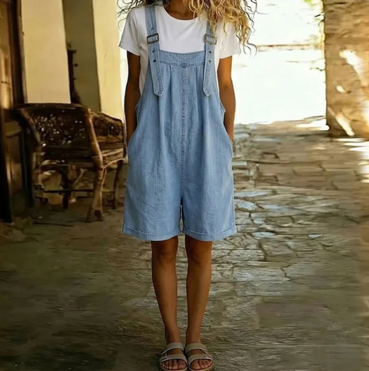 Clara™ | Salopette courte en jean bleu clair