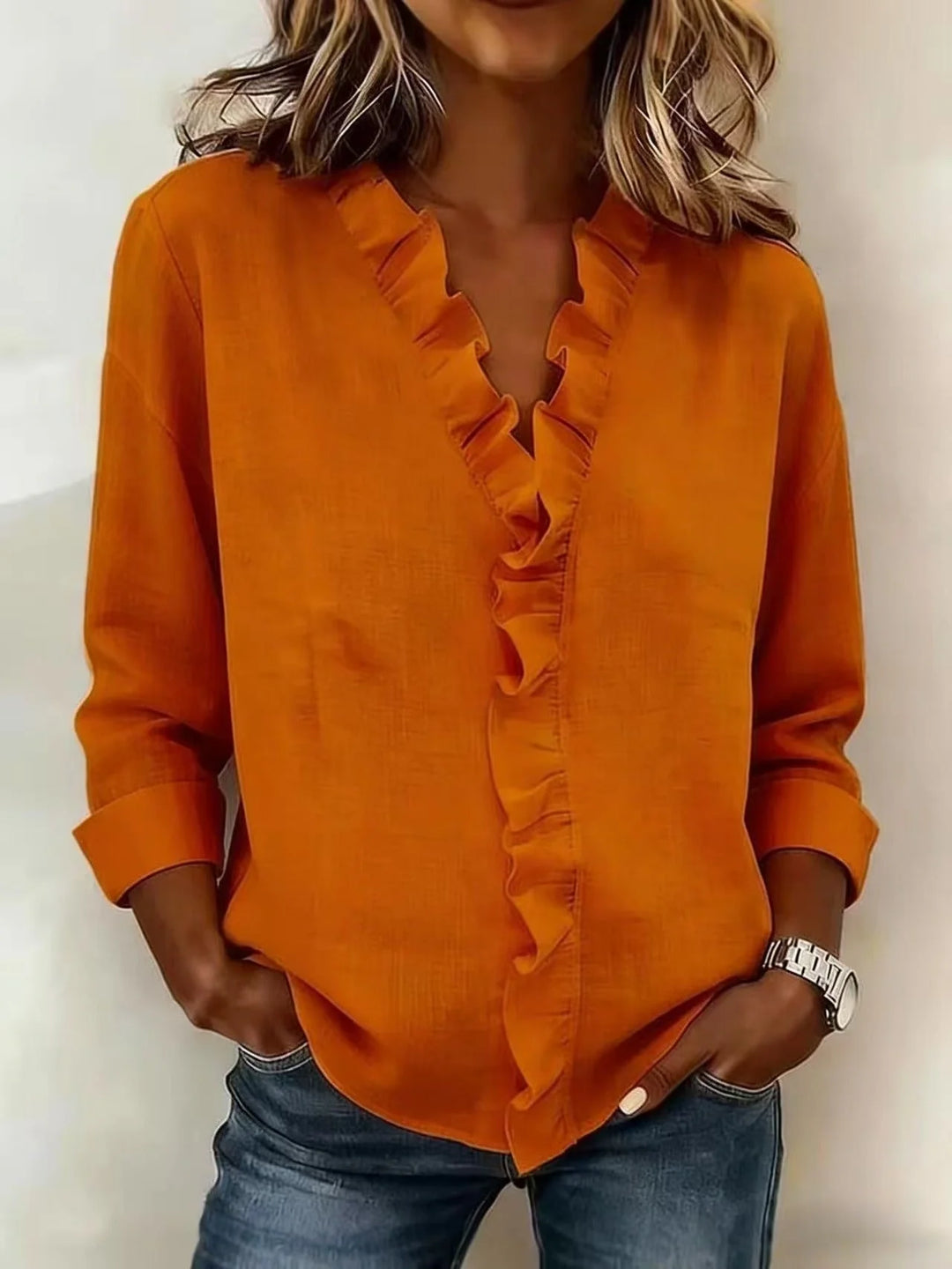 Claire™ | Blouse col V à volants