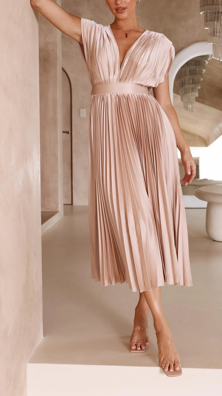 Auviero™ | Robe Élégante en Plis