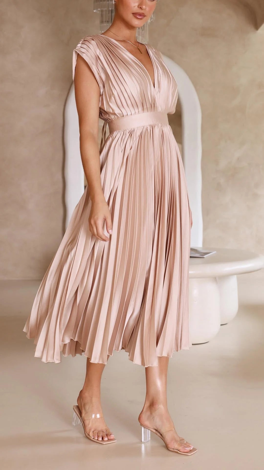 Auviero™ | Robe Élégante en Plis