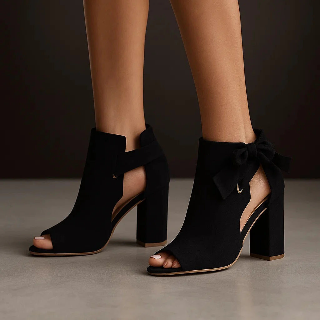 Sofia™ | Talons Élégantes Nouées