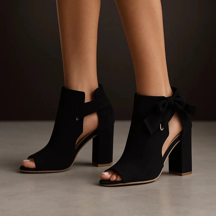 Sofia™ | Talons Élégantes Nouées